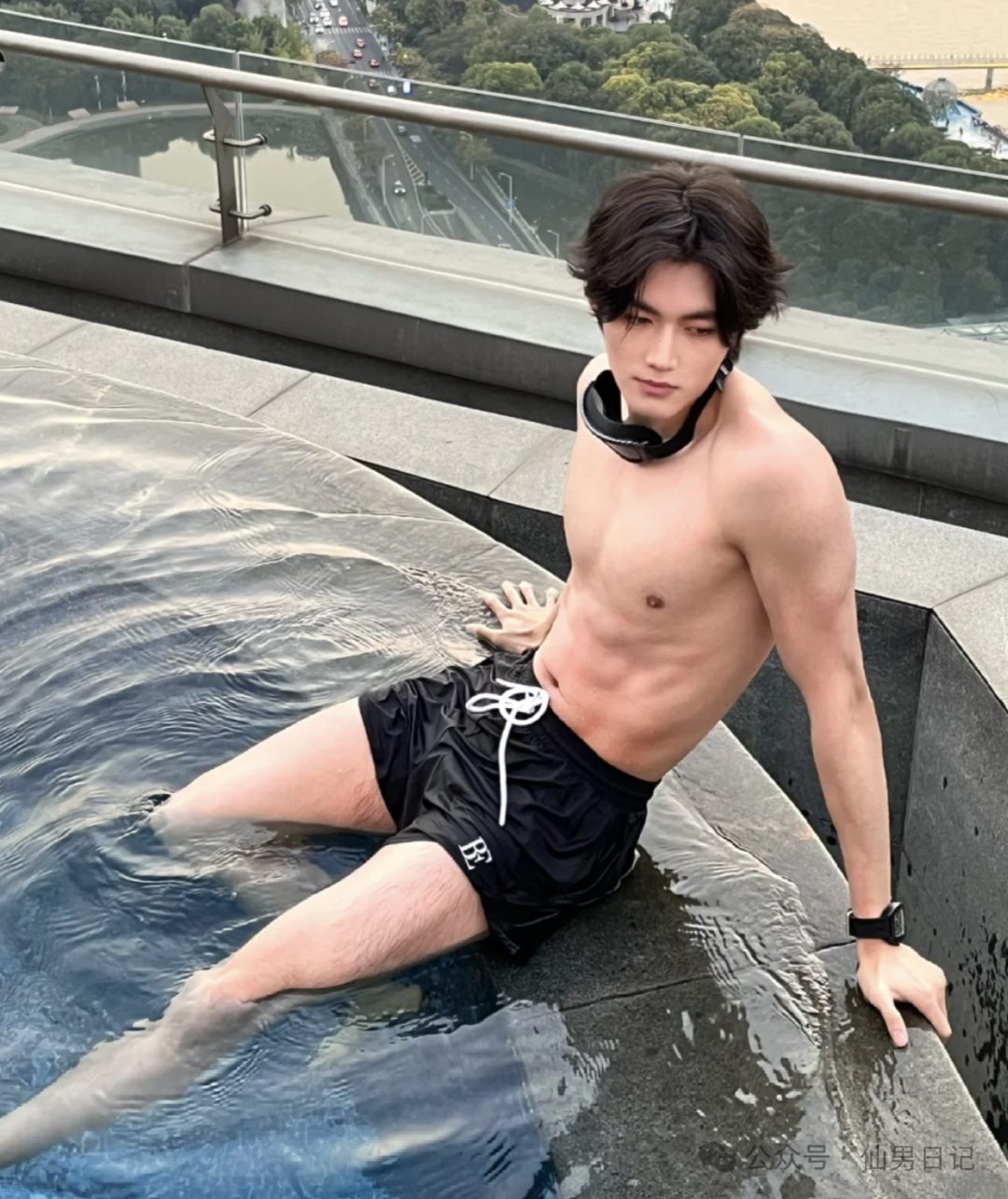 体育生脱掉衣服以后，成了新的打卡点……（体育生1）