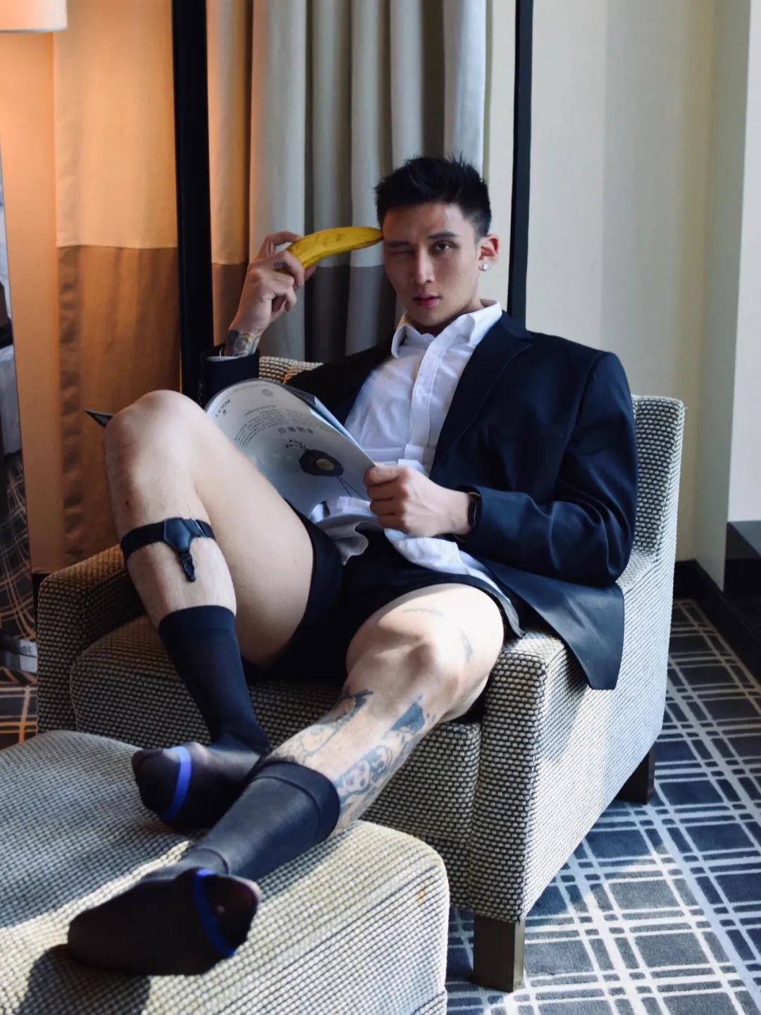 正装1S，够爷们！（正装的标准是什么样的）