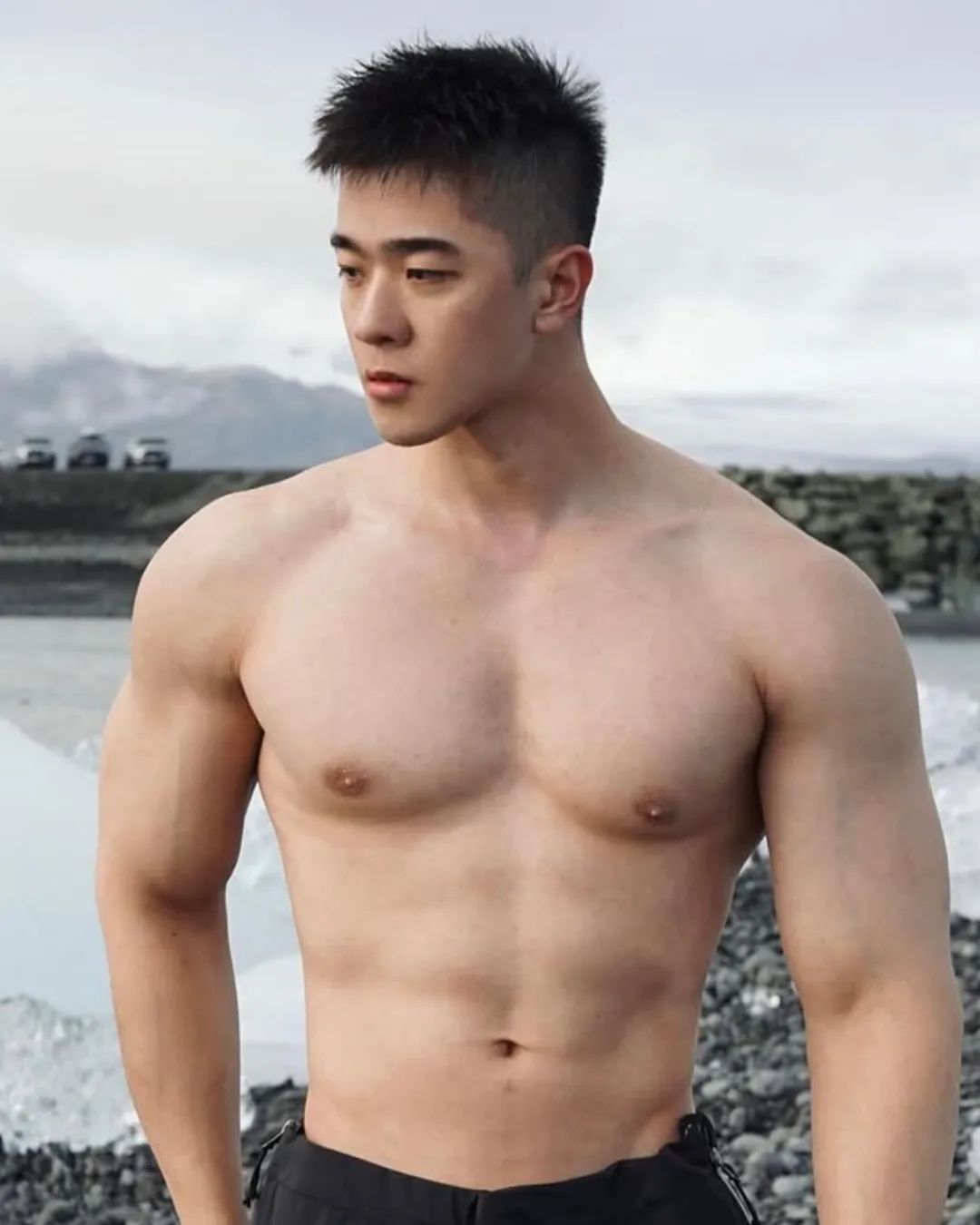 2025剪的3款发型，阳光帅气，值得尝试！（2025剪的3款发型,阳光帅气,值得尝试吗）